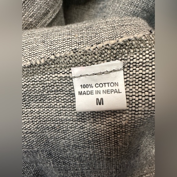 Avatar Clothing Gray Cotton Asymmetrical Blazer with wooden buttons size Medium - Picture 5 of 6